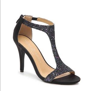 Chinese Laundry Black Lychee Heels sz 7.5